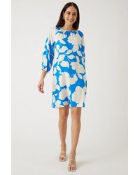 Wallis - Blue Floral Pleat Detail Shift Dress - Lyst