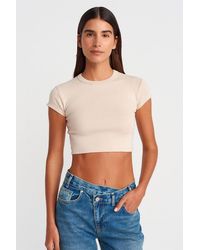 Dilvin - Slim Fit Crop Crew Neck T-Shirt - Lyst