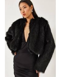 Bianco Lucci - Boxy Crop Faux Fur Coat - Lyst