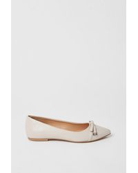 Wallis - Lesley Bow And Buckle Detail Ballet Pumps - Lyst