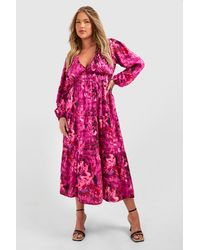 Boohoo - Plus Woven Floral Print Long Sleeve V Neck Midi Dress - Lyst