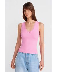 Dilvin - Sleeveless Lace Ribbed V-Neck Blouse - Lyst