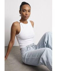 Dilvin - Sleeveless Slim-Fit Cami Blouse - Lyst