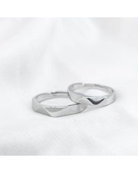 The Colourful Aura - Plain Angle Cut Silver Adjustable Couple Promise Matching Ring Set - Lyst