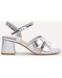 Linzi - Empire Wide Fit Faux Leather Link Detail Block Heels - Lyst
