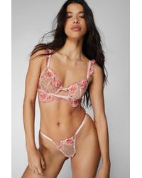 Nasty Gal - Embroidered Lace Shaped Hem Underwire Lingerie Set - Lyst