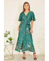 Yumi' - Green Satin Animal Safari Print Midi Shirt Dress - Lyst