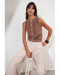 WOVCOR - Contrast Trim Button Detail Sleeveless Knit Top - Lyst