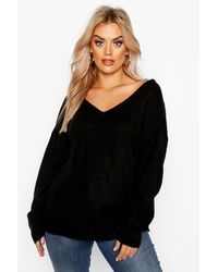 Boohoo - Plus Sweater With V Neck Detail Front And Back - Lyst