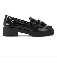 Carvela Kurt Geiger - 'Snap Chunky Tassel' Patent Flats - Lyst