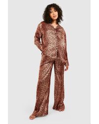 Boohoo - Maternity Oversized Satin Leopard Pyjama Set - Lyst