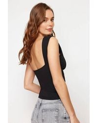 WOVCOR - Open Back Sleeveless Fitted Blouse Top - Lyst