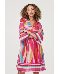 Izabel London - Retro Print 3/4 Sleeve Pleated Dress - Lyst