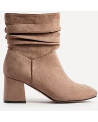 Linzi - Zayda Wide Fit Mocha Faux Suede Ruched Heeled Ankle Boot - Lyst