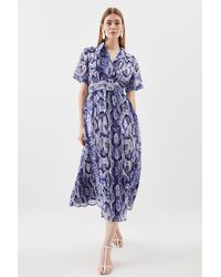 Karen Millen - Snake Printed Georgette Pleated Midi Shirt Dress - Lyst
