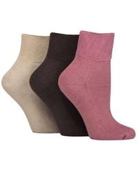 IOMI - 3 Pack Bamboo Diabetic Ankle Socks Socks - Lyst