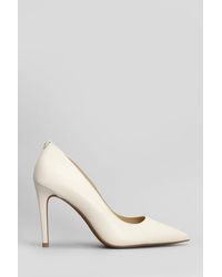 Michael Kors - Decollete Alina Flex High Pump in Pelle Beige - Lyst