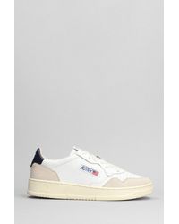 Autry - Medalist Low Sneakers In White Suede And Leather - Lyst