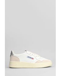 Autry - Sneakers Medalist Low in pelle e camoscio Bianco - Lyst