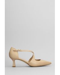 Julie Dee - Decollete in Pelle Cipria - Lyst