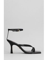 Carrano - Sandals In Black Leather - Lyst