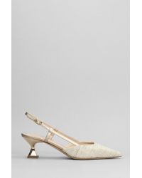 The Seller - Pumps In Beige Fabric - Lyst