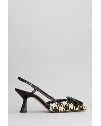 Chantal - Pumps In Black Leather And Fabric - Lyst