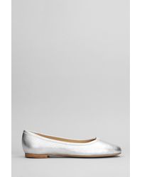 Chloé - Mercie Ballet Flats In Silver Leather - Lyst