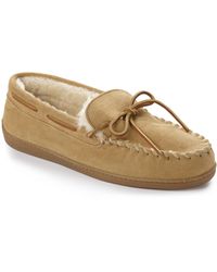 Minnetonka - Big & Tall Pile-lined Suede Moccasin Slippers - Lyst