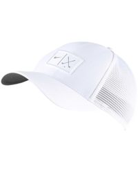 black nike golf hat