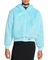 Nike Nsw Plush Faux Fur Jacket in Black 