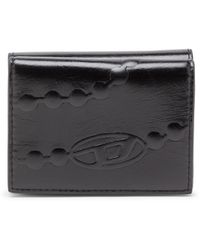 DIESEL - Leather Tri-Fold Wallet With Embossed Chain Motif - Lyst
