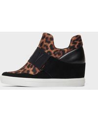 dkny leigh wedge trainer