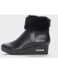 dkny aron wedge booties