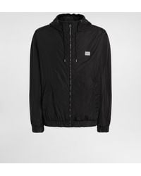 Dolce & Gabbana - Cazadora De Tejido Técnico Con Capucha Y Placa - Lyst