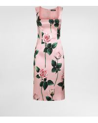 Dolce & Gabbana - Longuette-Schlauchkleid Aus Satin Rosenprint - Lyst