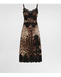 Dolce & Gabbana - Kleid Aus Charmeuse Aus Einer Seidenmischung Mit Leopardenprint Und Spitzenbesatz - Lyst