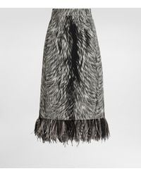 Dolce & Gabbana - Jupe Fourreau Mi-Longue En Charmeuse À Imprimé Fourrure Et Plumes - Lyst