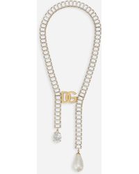 Dolce & Gabbana Halskette mit Perlen, Strass und DG-Logo - Weiß