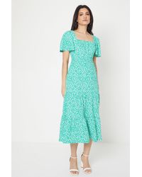 Dorothy Perkins - Green Ditsy Square Neck Tiered Flutter Sleeve Midi Dress - Lyst
