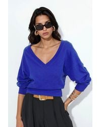 Busem - Crop V-Neck Sweatshirt - Lyst