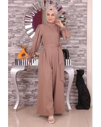Moda Mihram - Inci Detailliertes Jumpsuit-Kleid - Lyst