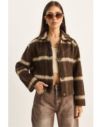 Bianco Lucci - Striped Textured Button-Front Cropped Jacket - Lyst