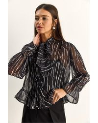 Bianco Lucci - Abstract Print Choker Collar Chiffon Blouse With Tie Detail - Lyst