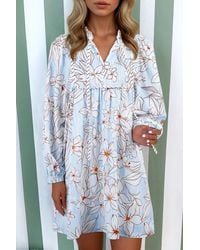 Azura Exchange - Bloemenprint V-hals Lange Jurk - Lyst