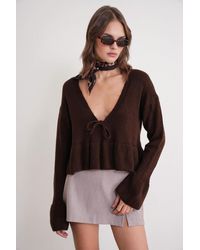 MixRay - Tie Detailed Ruffled V-Neck Knit Sweater - Lyst