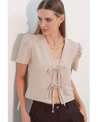Bigdart - Textured V-Neck Linen Blend Crop Top - Lyst