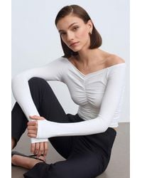 Dilvin - Off-Shoulder Crop Top Blouse - Lyst