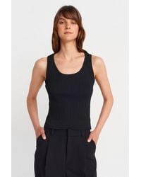 Dilvin - Ribbed Sleeveless Slim-Fit Blouse - Lyst