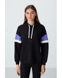 TOMMY LIFE - Oversized Color-Block Hooded Sweatshirt With Pocket - Lyst